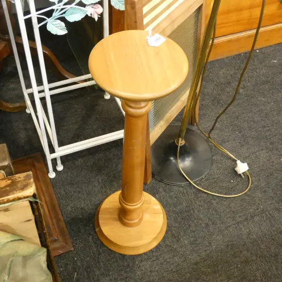 DAVID GRIFFITHS RIMU PLANTER STAND H. 620MM