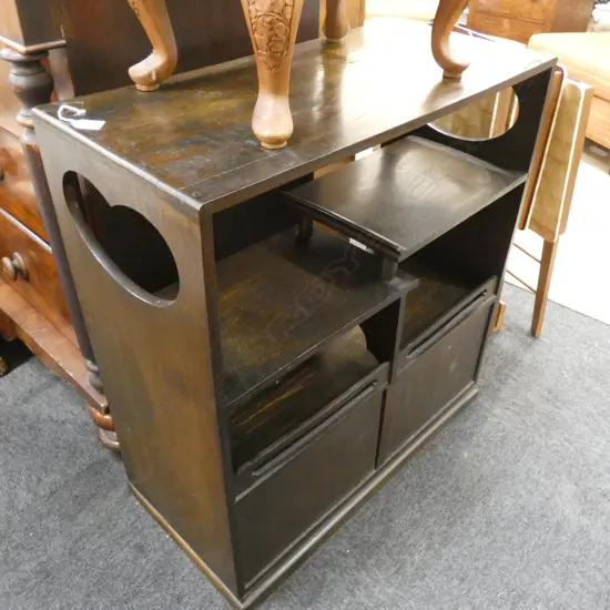  EARLY 1900’S KEYAKI WOOD DISPLAY CABINET.