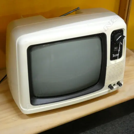 RETRO THORN TV W.400mm