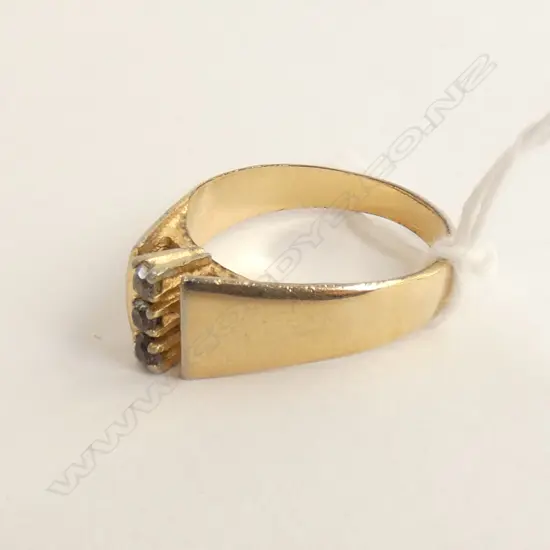 GOLD PLATED PASTE STONE SET RING