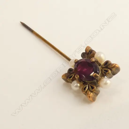 9CT GOLD (TESTED) STICK PIN W GARNET & SEED PEARLS 