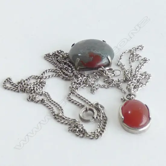 TWO AGATE & SILVER PENDANTS WITH CHAINS