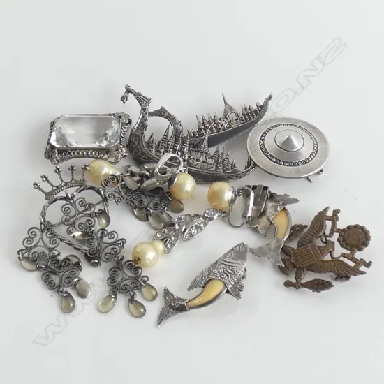 ASST. STG SILVER JEWELLERY ETC