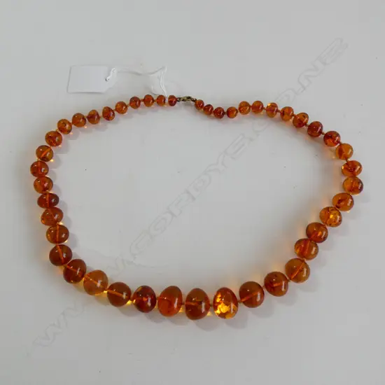 AMBER GRADUATED BEAD NECKLACE