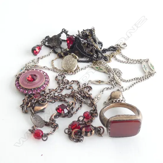 SMALL BAG: ROLLED GOLD FOB / STG CHAIN / ENAMEL PENDANT ETC.