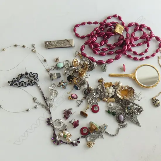 BAG ASST COSTUME JEWELLERY 