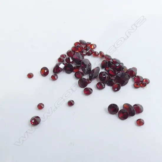 BAG MIXED 10CT GARNETS 