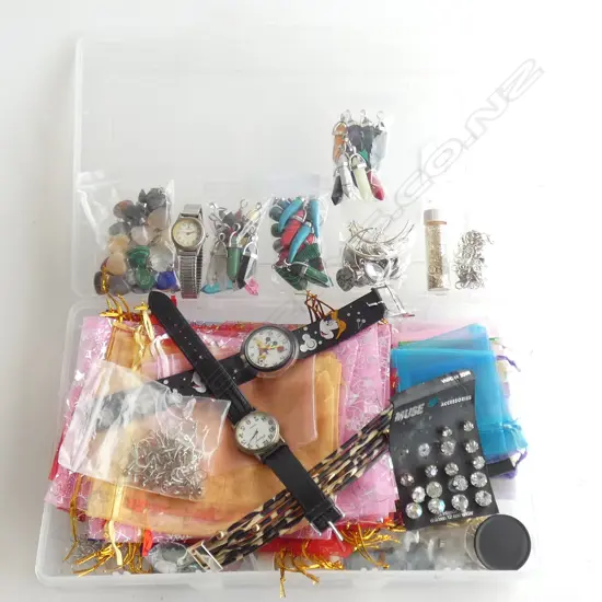 TRAY OF ASST. COSTUME JEWELLERY + 5 WATCHES 