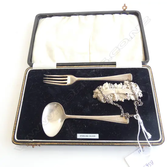 BOXED STG SILVER CHILD'S CUTLERY SET(1 PC MISSING) +STG PORT BOTTLE TAG - TOTAL WGT 48GMS