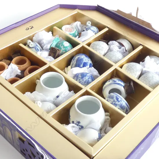 COLLECTION 22 CHINESE BIRD FEEDING BOWLS...