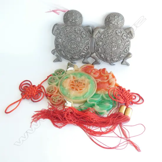PR METAL ZODIAC PLAQUES (L200MM) &  ORIENTAL GOOD LUCK ORNAMENTAL PIECE w TASSLES H.