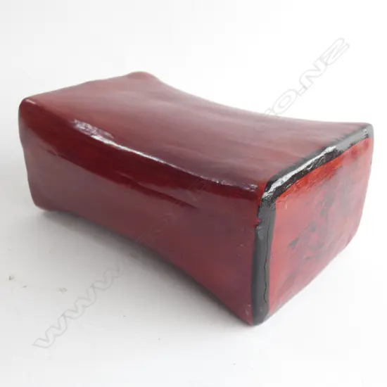 ORIENTAL LACQUER PILLOW - L 207MM