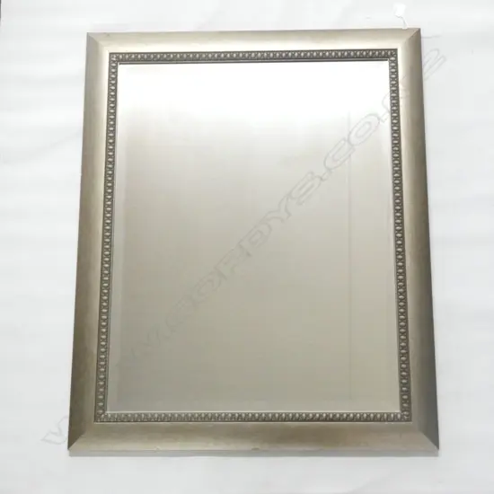 LG WALL MIRROR W SILVER PAINTED WOODEN FRAME 750 X 900MM