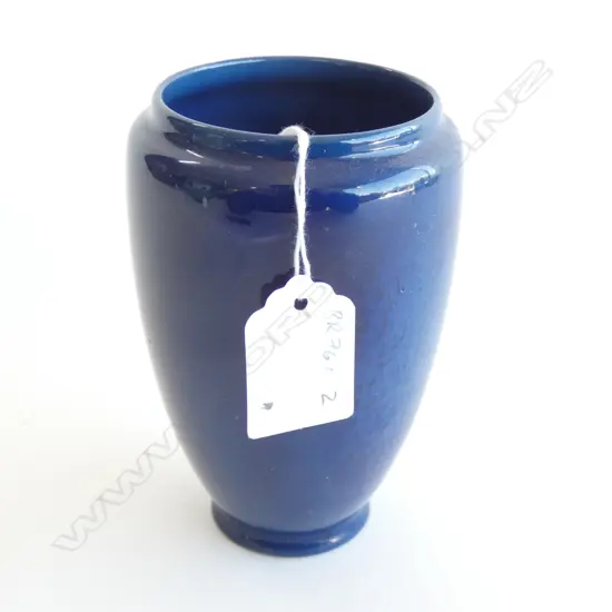 ROYAL DOULTON 'TITIAN' MONOCHROME BLUE VASE. H.115mm