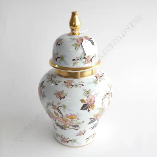 GERMAN KPM PORCELAIN LIDDED GINGER JAR H.330mm