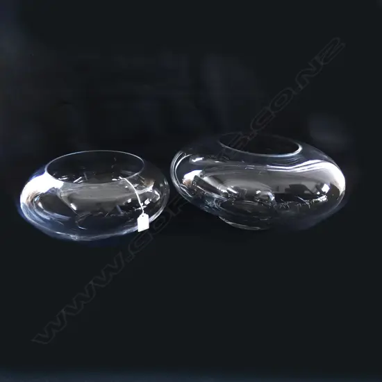 2 LARGE CLEAR GLASS BOWLS 400mm dia