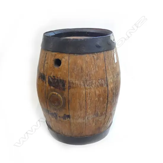 VINTAGE NZ BREWERIES OAK BEER KEG H.450mm
