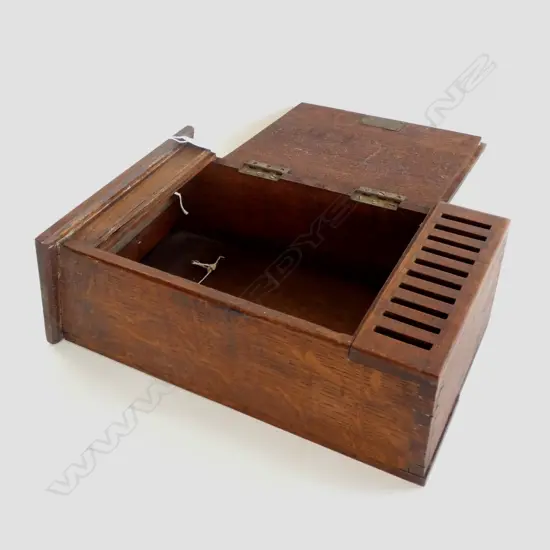 OLD OAK WOOD LETTER BOX WITH KEY  190 X 335MM
