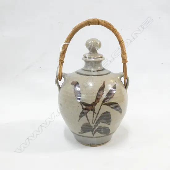 LIDDED POT WITH CANE HANDLE POTTERS STAMP 220MM H