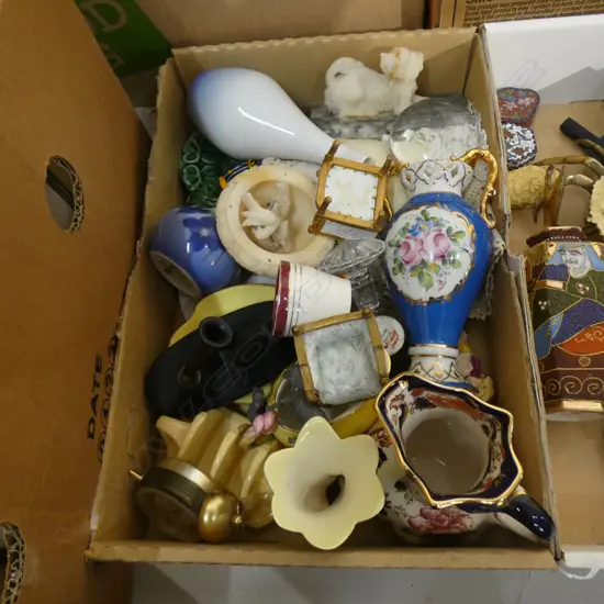 BOX LOT ASST. CHINA; B&G, MASONS, LIMOGES ETC