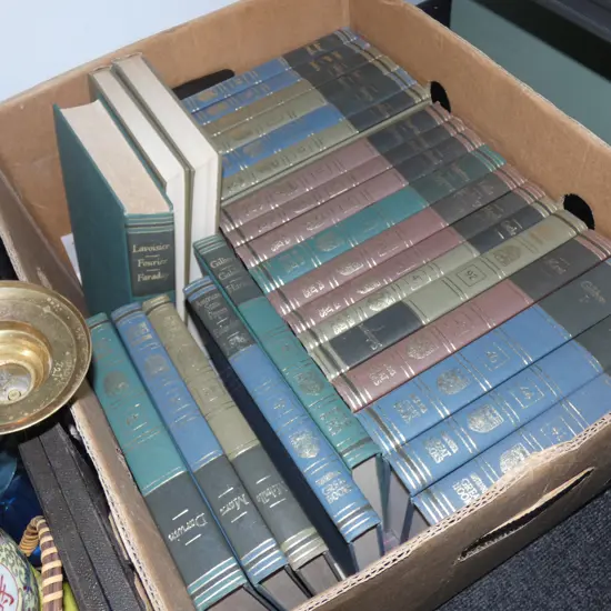 BOX LOT BOOKS; POETRY 