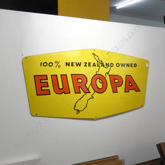 VINTAGE ENAMELLED SIGN '100% NEW ZEALAND OWNED / EUROPA' 1220x580mm