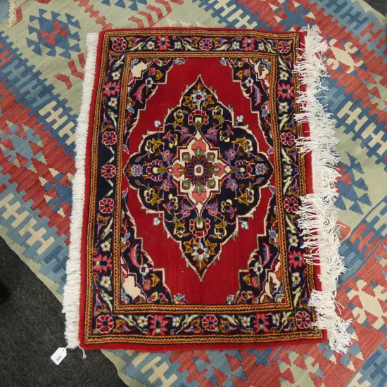 (282G) PERSIAN H/KNOTTED SAROUGH RUG 820 x 580mm