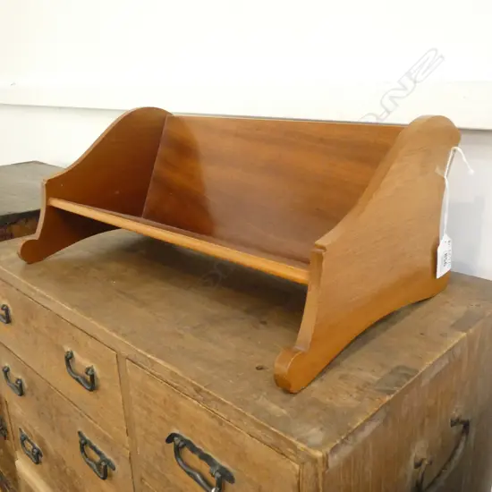 WOODEN BOOK STAND L.390mm