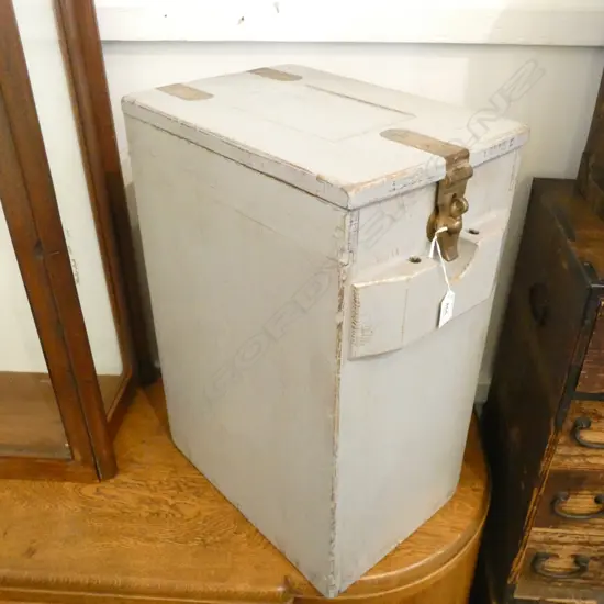 1930s SURVEYORS EQUIPMENT BOX 'FAIRHALL' 540x380x255mm
