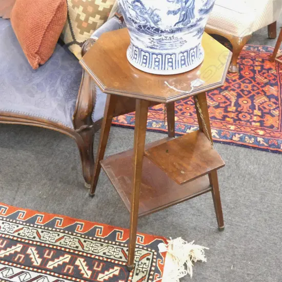 ARTS & CRAFTS OCTAGONAL SIDE TABLE 410mm dia