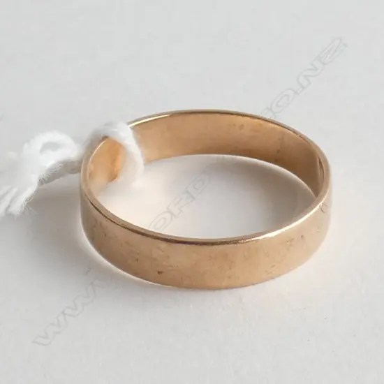 9CT GOLD WEDDING BAND 2.1GMS