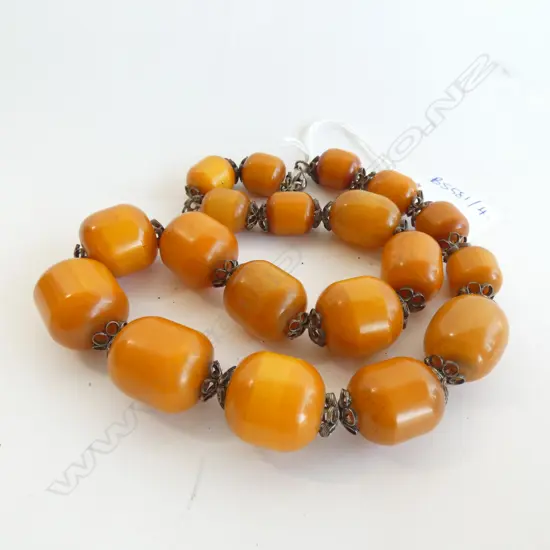 AMBER BEAD NECKLACE