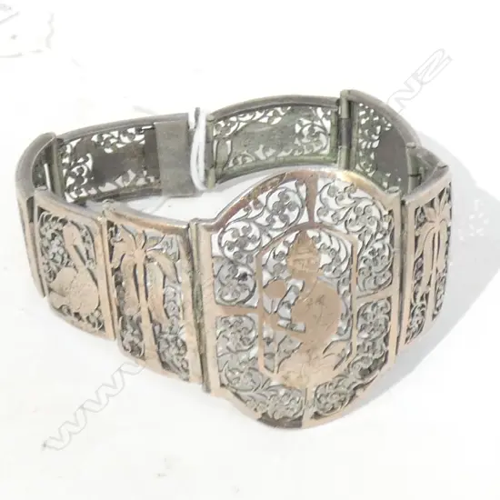 THAI SILVER BRACELET