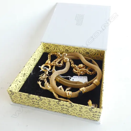 3 GOLD TONE NECKLACES + BROOCHS