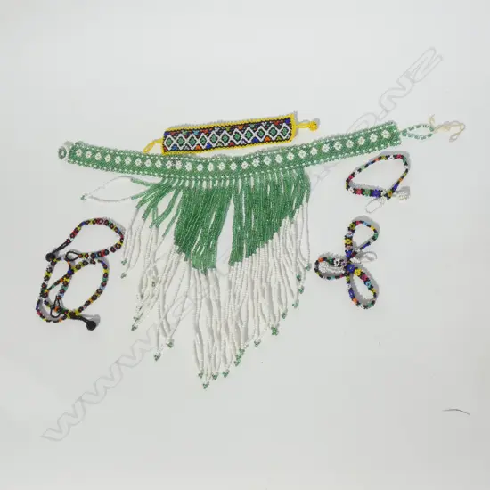 BAG STH AFRICAN BEADED JEWELLERY NECK PIECE / NECKLACES / BRACELET