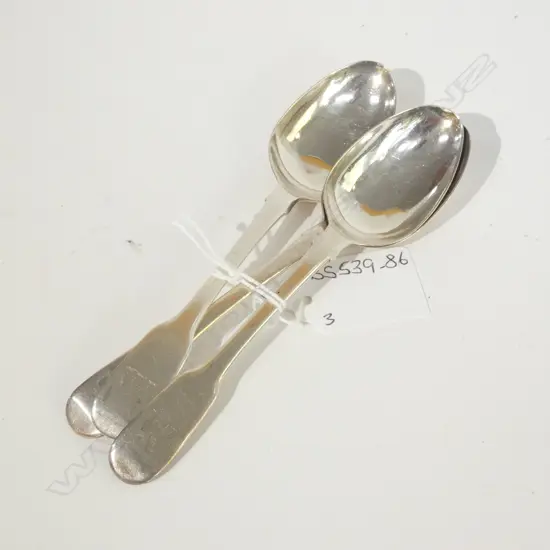 THREE LATE GEORGIAN SILVER TEASPOONS FIDDLE PATTERN 51gm