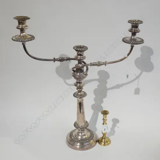 LG 3 ARM SILVER PLATE CANDELABRA H. 500MM & SM BRASS CANDLESTICK H. 150MM