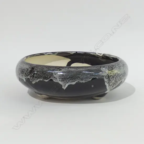 CHINESE LUSHAN WARE FLOWER POT D 220 MM