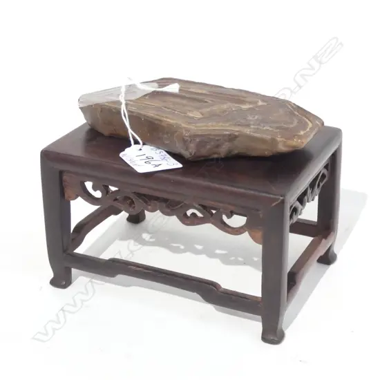 GEOLOGICAL STONE WITH WOODEN STAND L 140MM