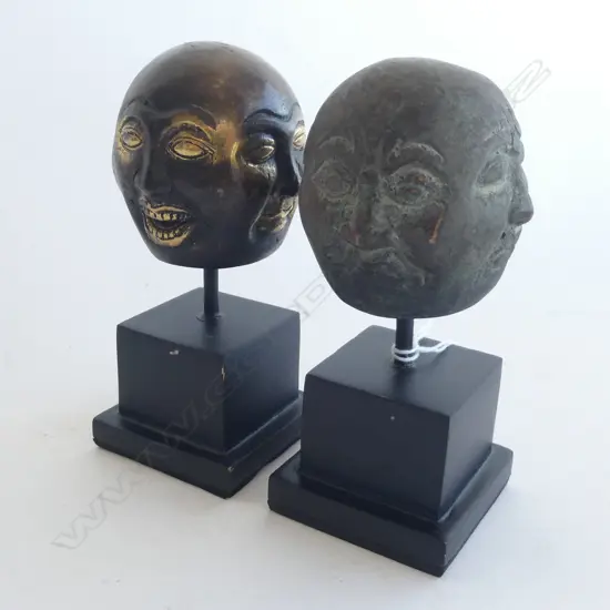 2 BRONZE 4 SIDED HEADS ON STANDS H.125mm