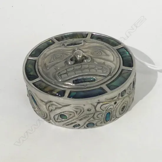 HAND MADE ORIENTAL SILVER COLOUR BOX INLAID WITH PAUA SHELL DIA 50MM