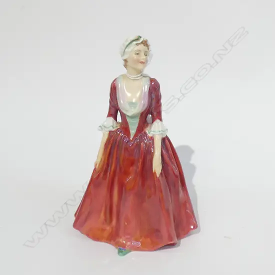 ROYAL DOULTON 'GWYNNETH' FIGURINE H. 185MM
