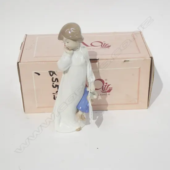 NAO CAMISON MIMOSA 01108 H220 MM BOXED A/F