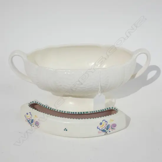 CROWN LYNN FLAIR WHITE TROUGH VASE & POOLE TROUGH