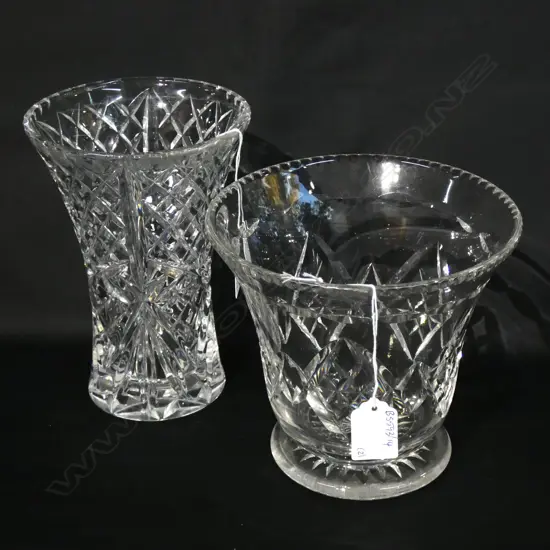 2 CUT CRYSTAL VASES H190 MM