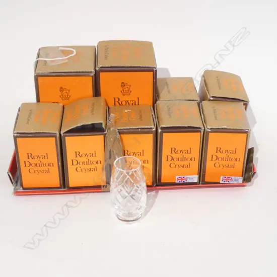 8 ROYAL DOULTON CRYSTAL ITEMS 