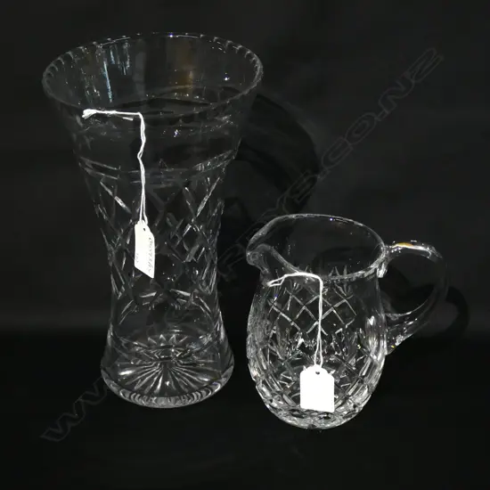 CUT CRYSTAL VASE AND JUG H 250 MM 