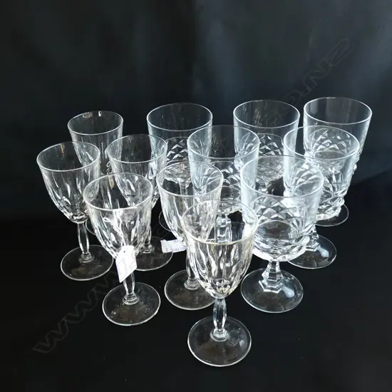 2 SETS SIX CRYSTAL WINE GLASSES INCL BOXED SET ROYAL TUDOR 