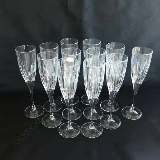 SET 12 ROYAL DOULTON CRYSTAL LINEAR CHAMPAGNE FLUTES