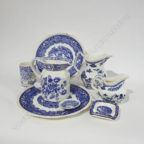 MASON IRONSTONE 3 B/W JUGS 2 PLATES BRUSH HOLDER & 3 DISHES